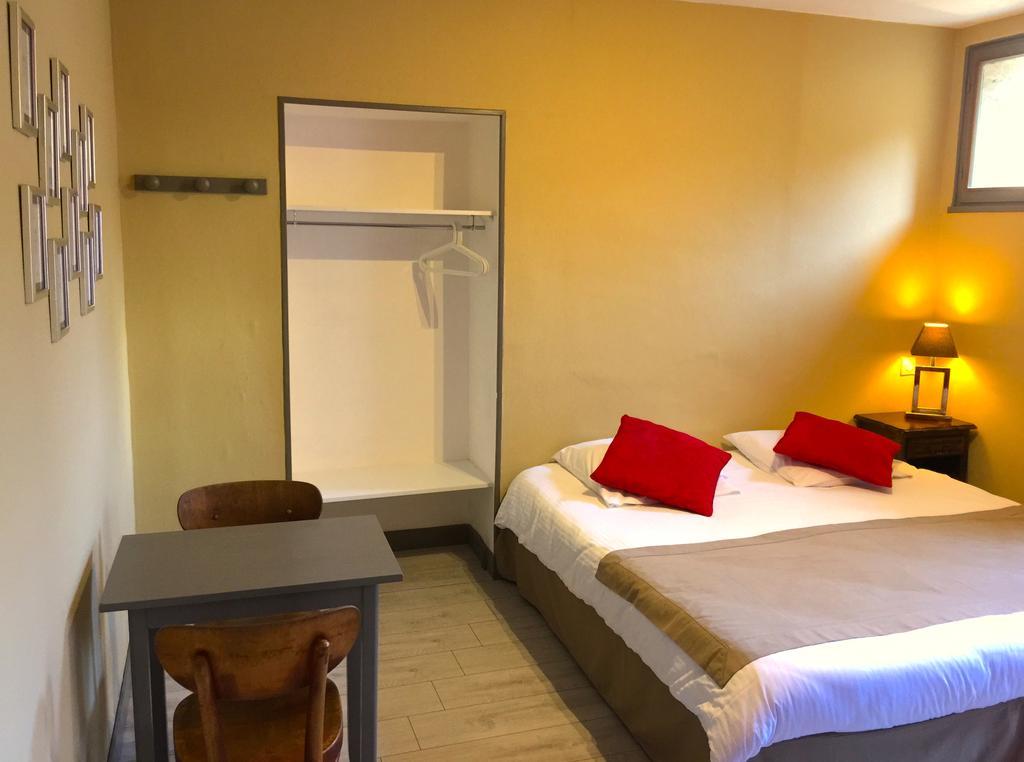 Hotel L'Estaminet Mazille Pokoj fotografie